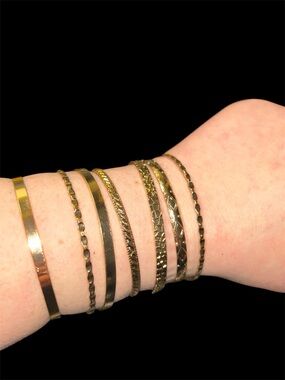Gold Tone Bangle Bundle • Set of 10 • Textured & High Polish Stack